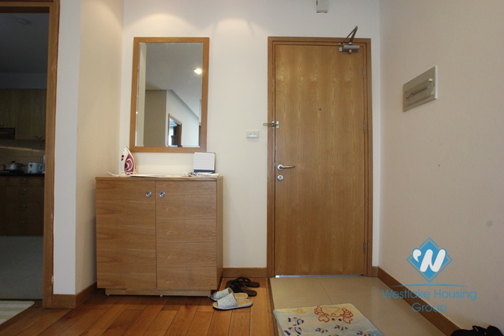 High quality apartment with lake view for rent in Xuan Dieu street, Tay Ho, Hanoi